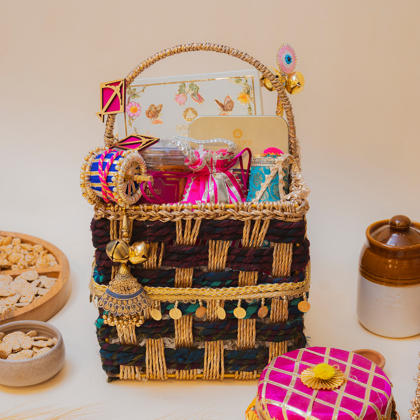 Lohri Noor Basket
