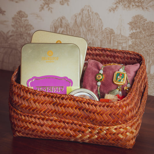 Sunheri Dhara Box