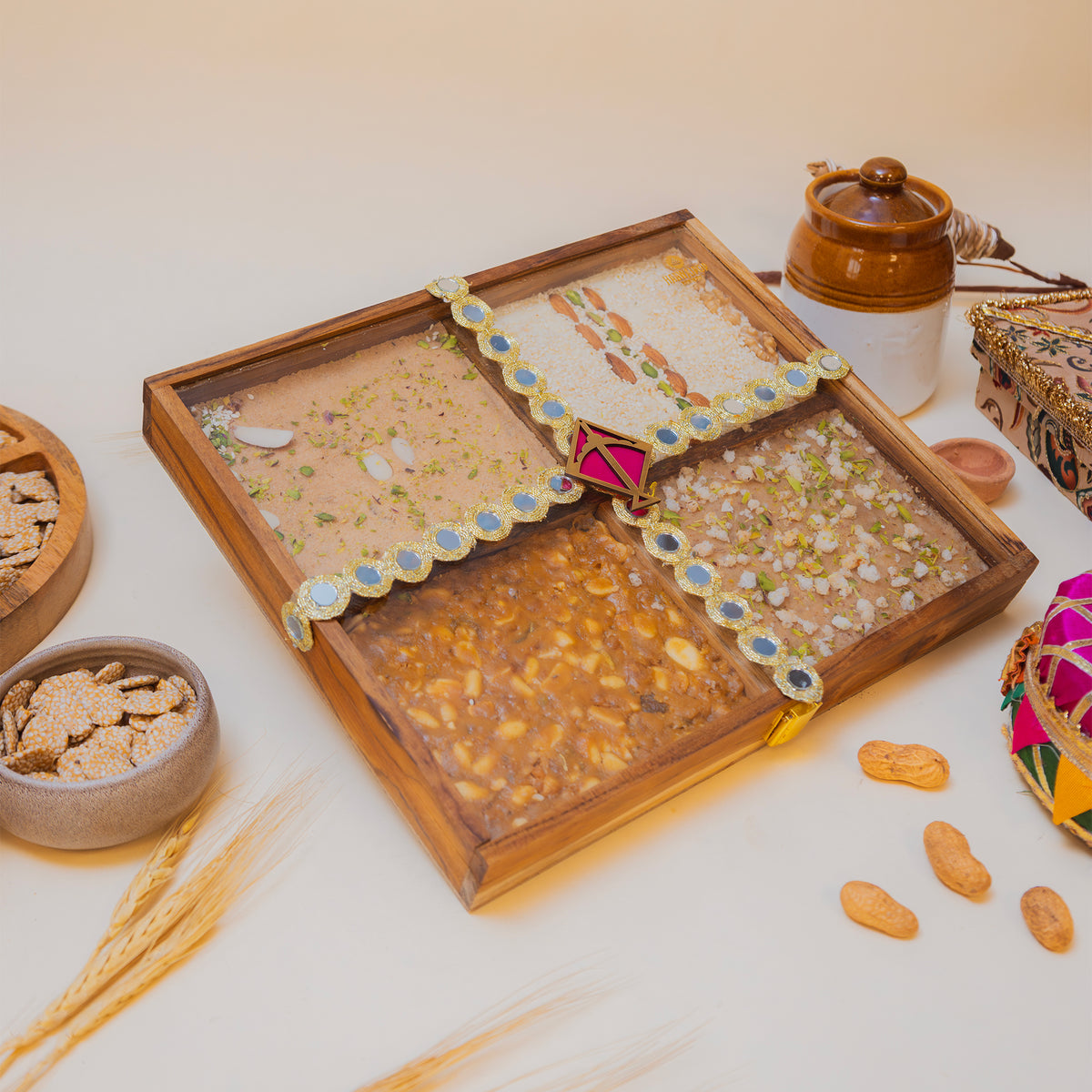 Wooden slab box of 4